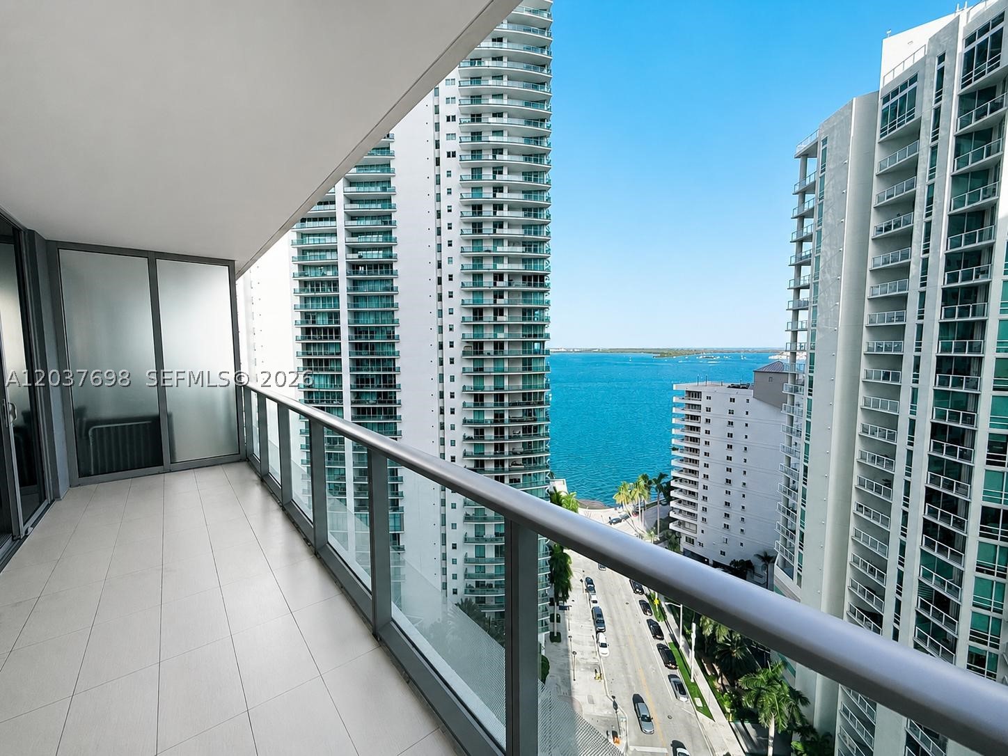 1300 Brickell Bay Dr #1904, Miami FL 33131