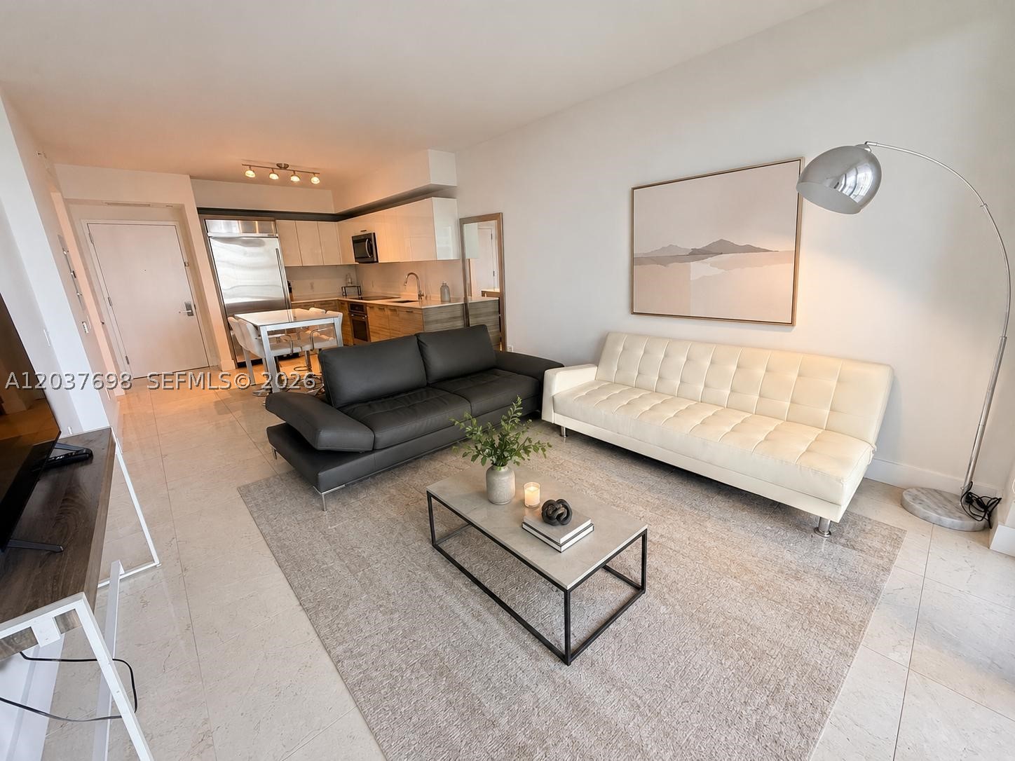 1300 Brickell Bay Dr #1904, Miami FL 33131
