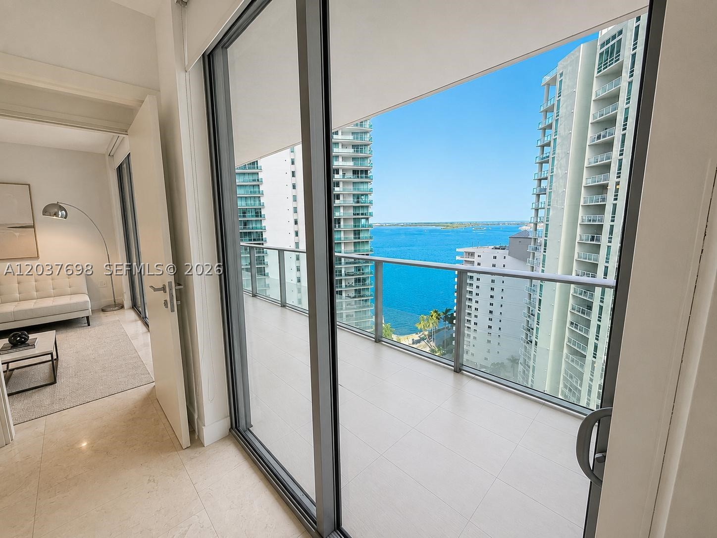 1300 Brickell Bay Dr #1904, Miami FL 33131