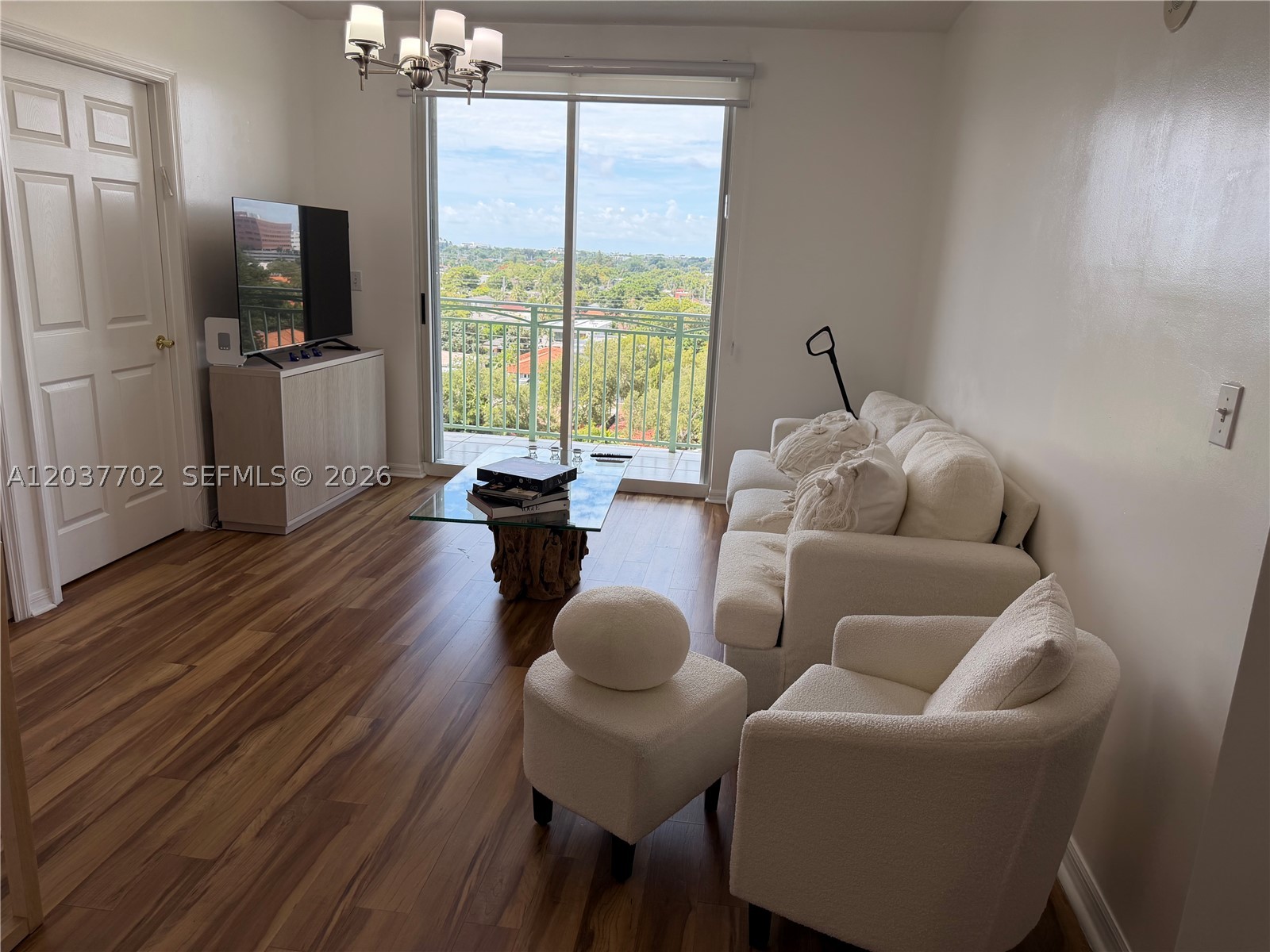 3500 Coral Way #907, Miami FL 33145
