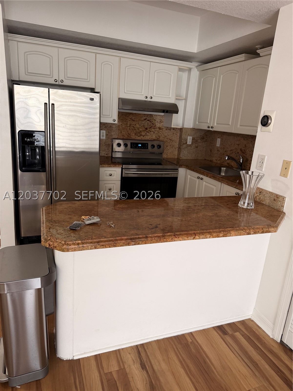 3500 Coral Way #907, Miami FL 33145