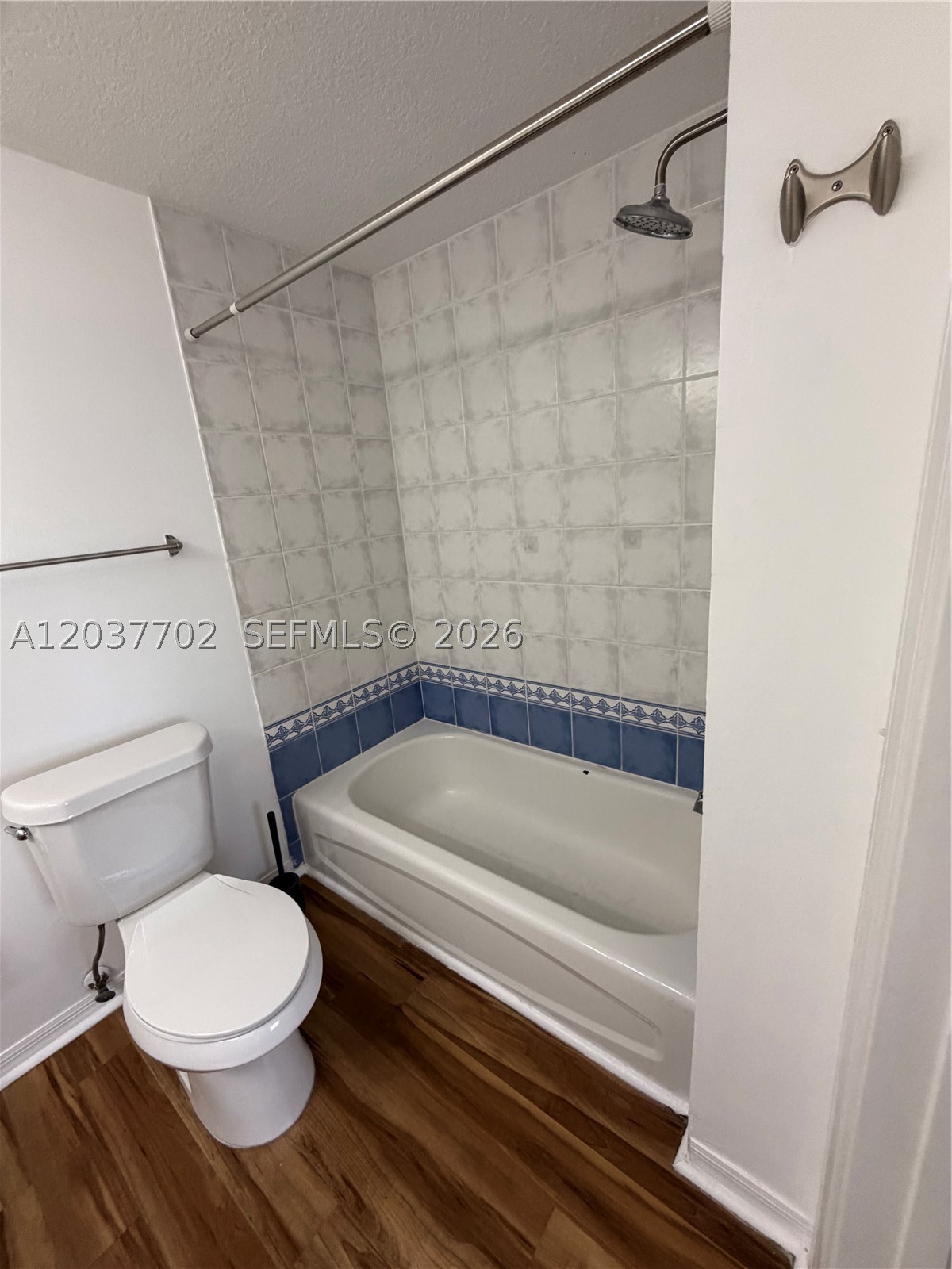 3500 Coral Way #907, Miami FL 33145