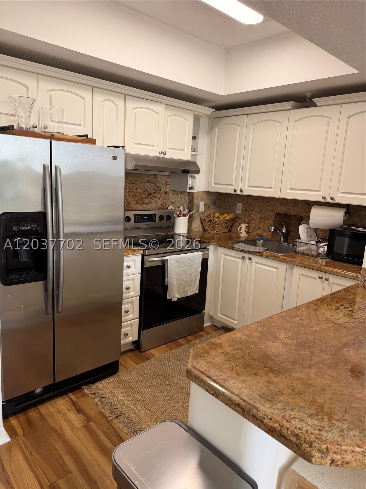 3500 Coral Way #907, Miami FL 33145