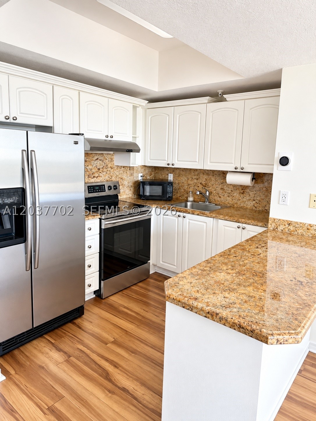 3500 Coral Way #907, Miami FL 33145