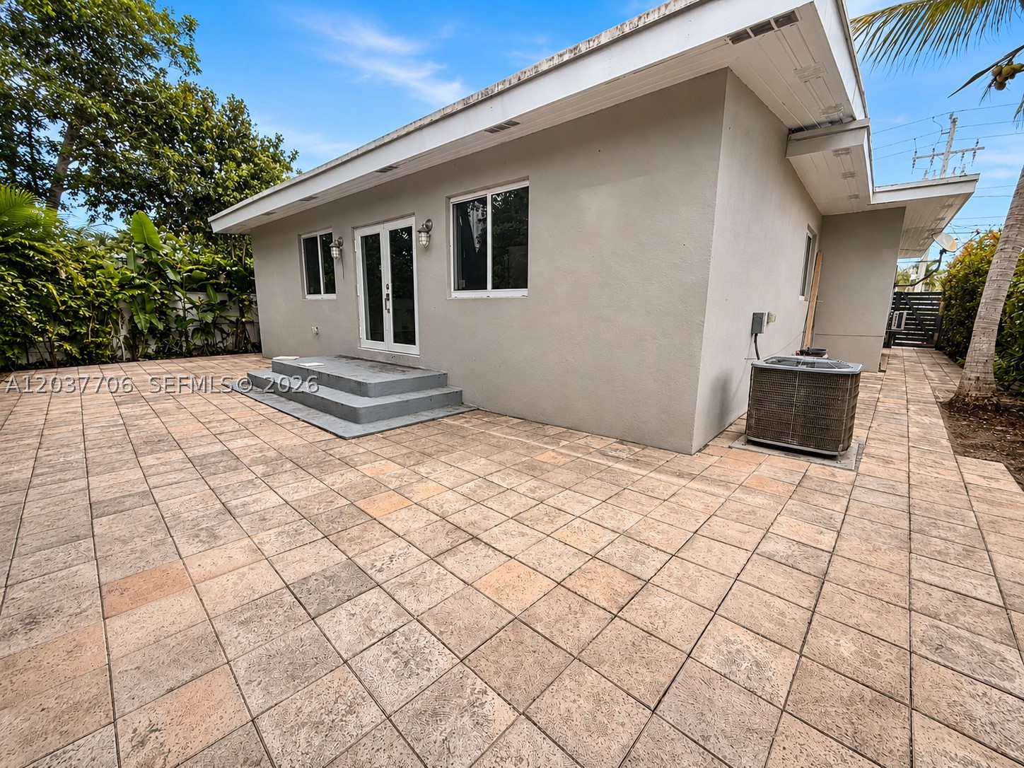9156 Froude Ave, Surfside FL 33154