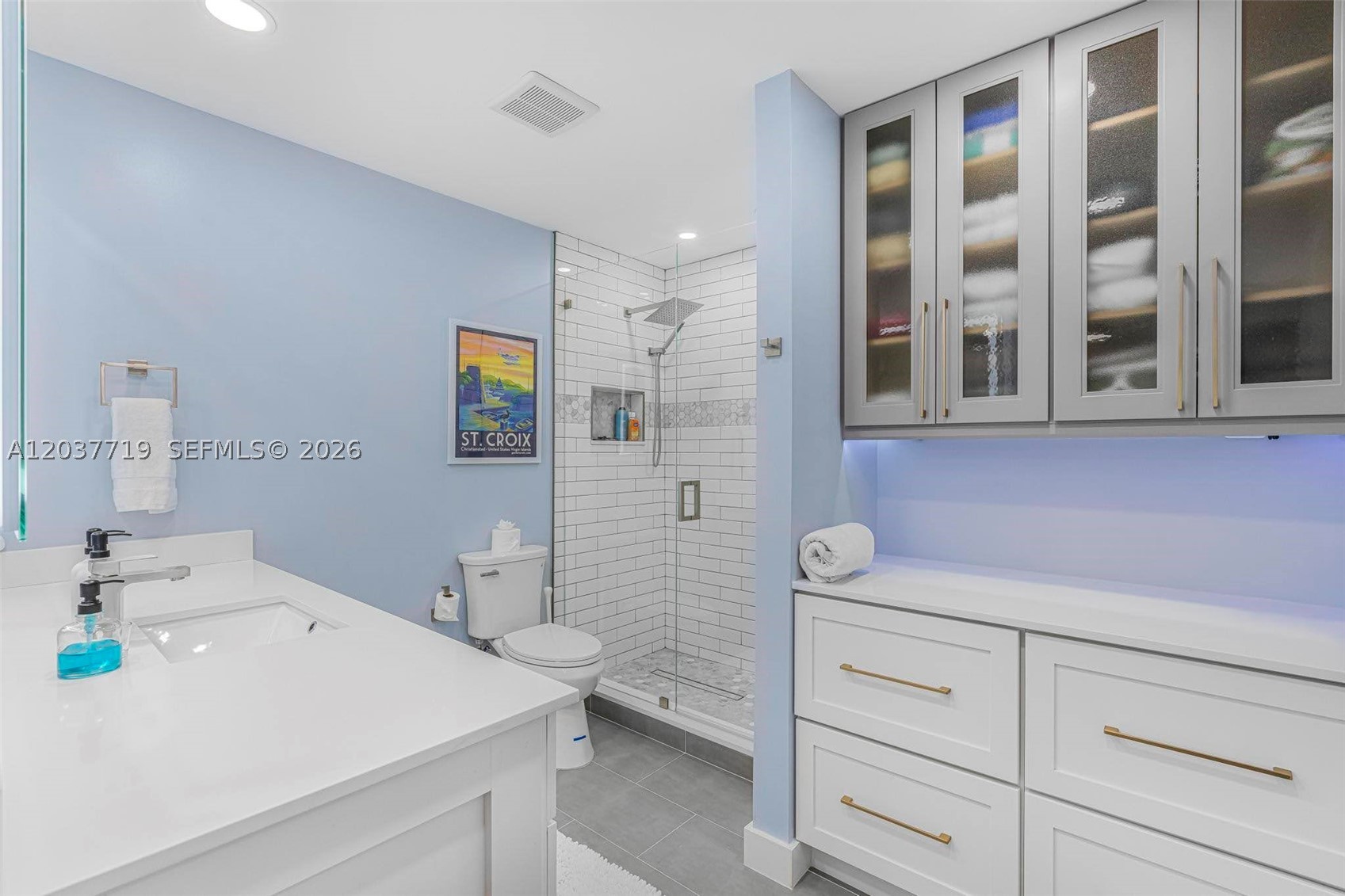 8770 Azalea Ct #203, Tamarac FL 33321