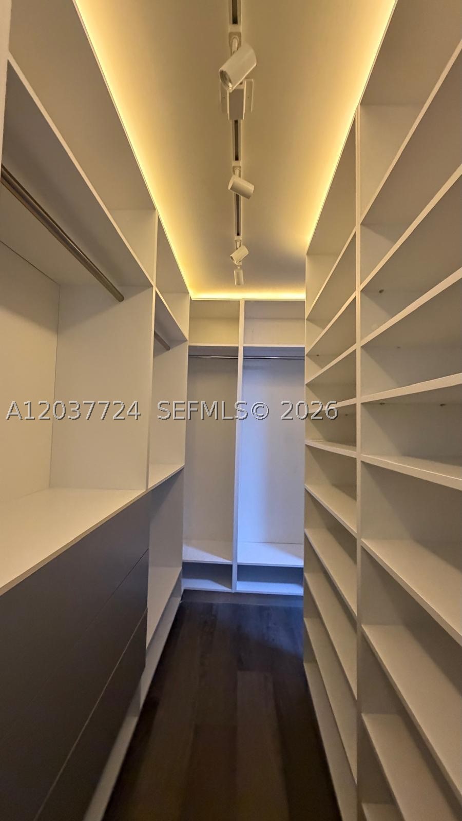 650 Pennsylvania Ave #24, Miami Beach FL 33139