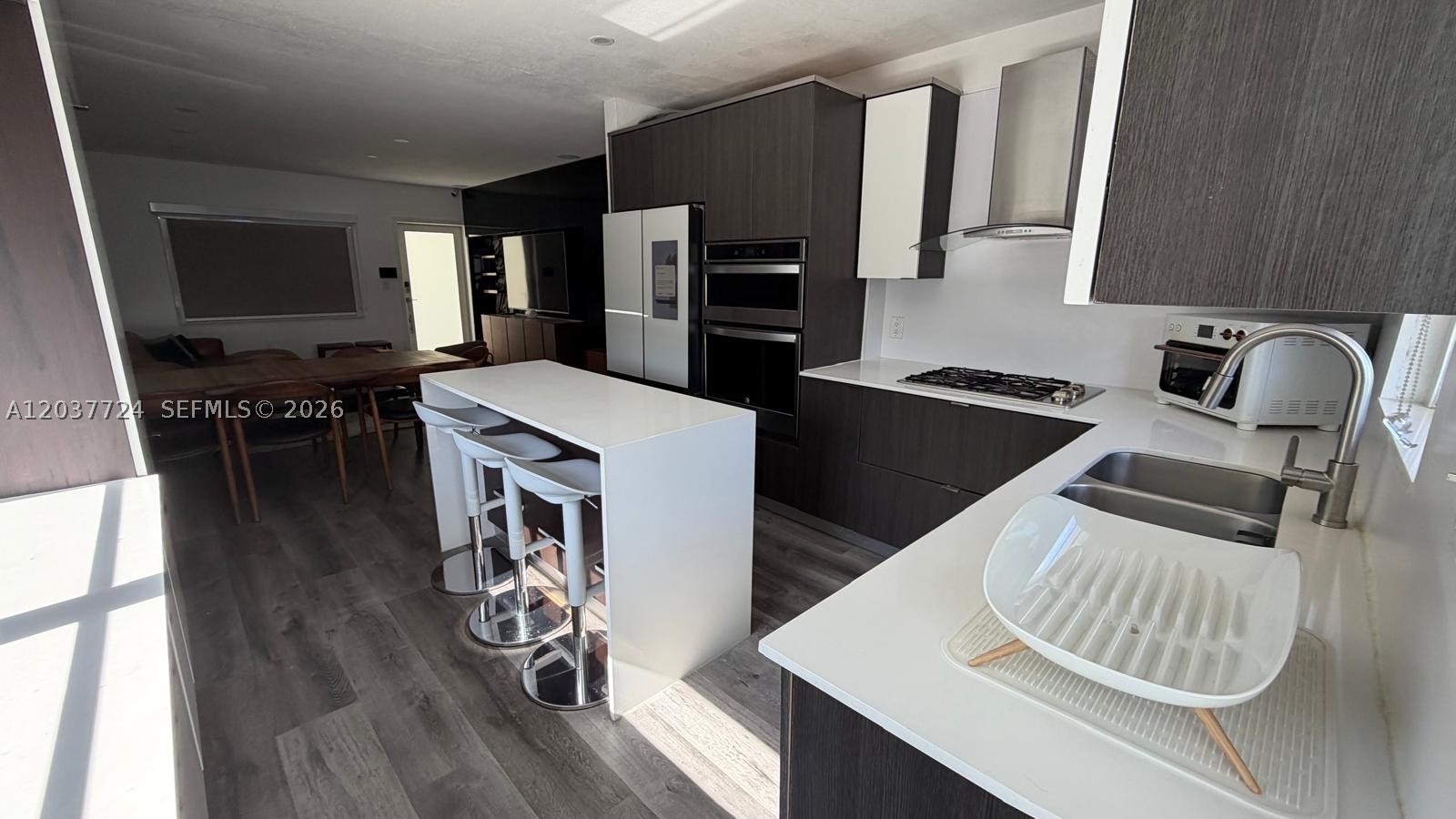 650 Pennsylvania Ave #24, Miami Beach FL 33139