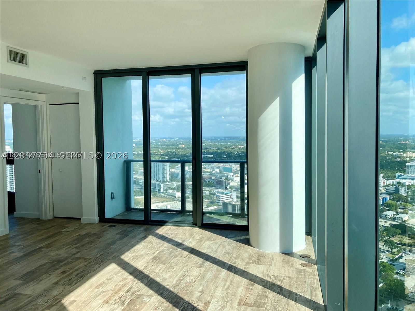 650 NE 32nd St #4408, Miami FL 33137