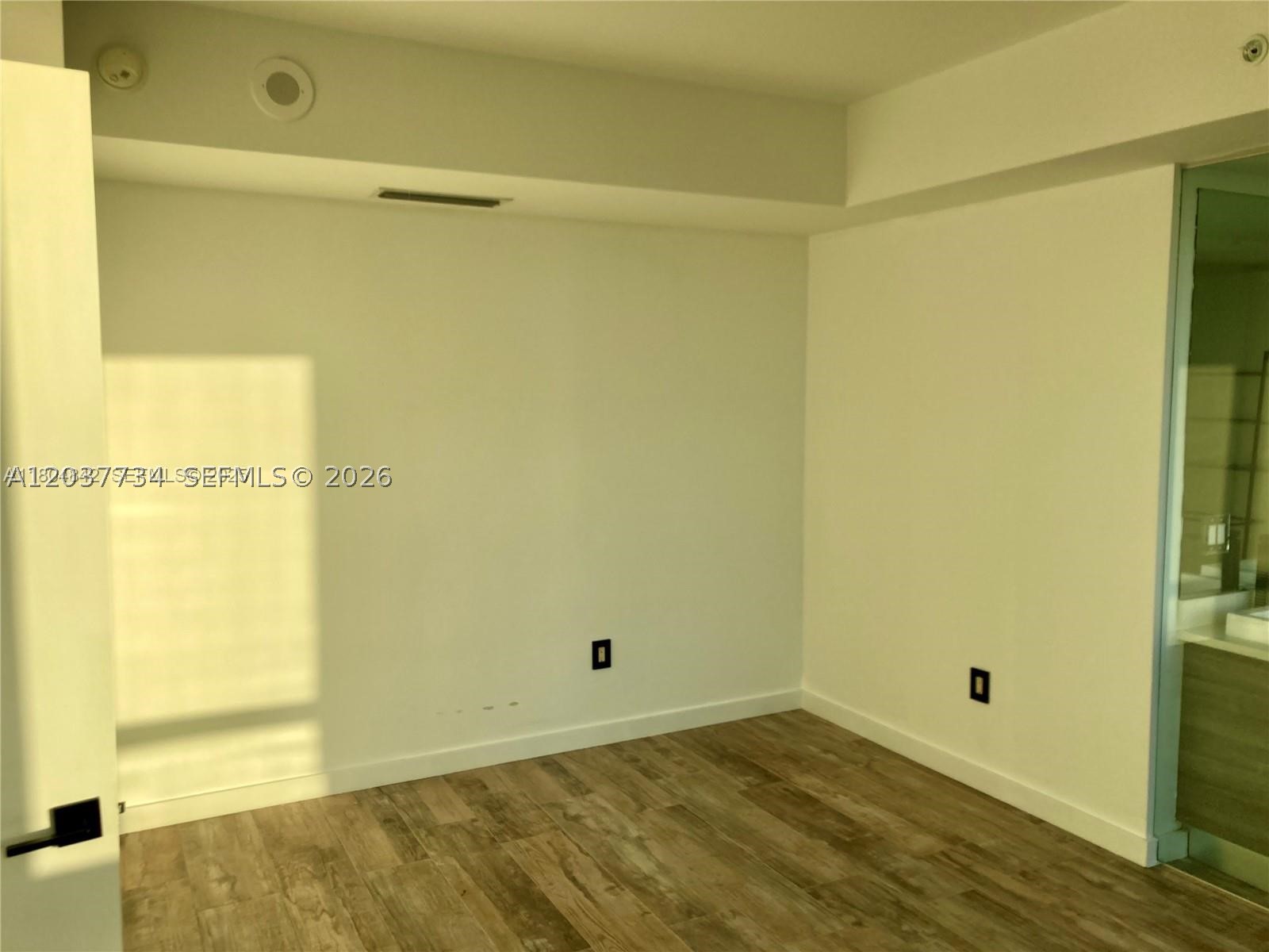 650 NE 32nd St #4408, Miami FL 33137