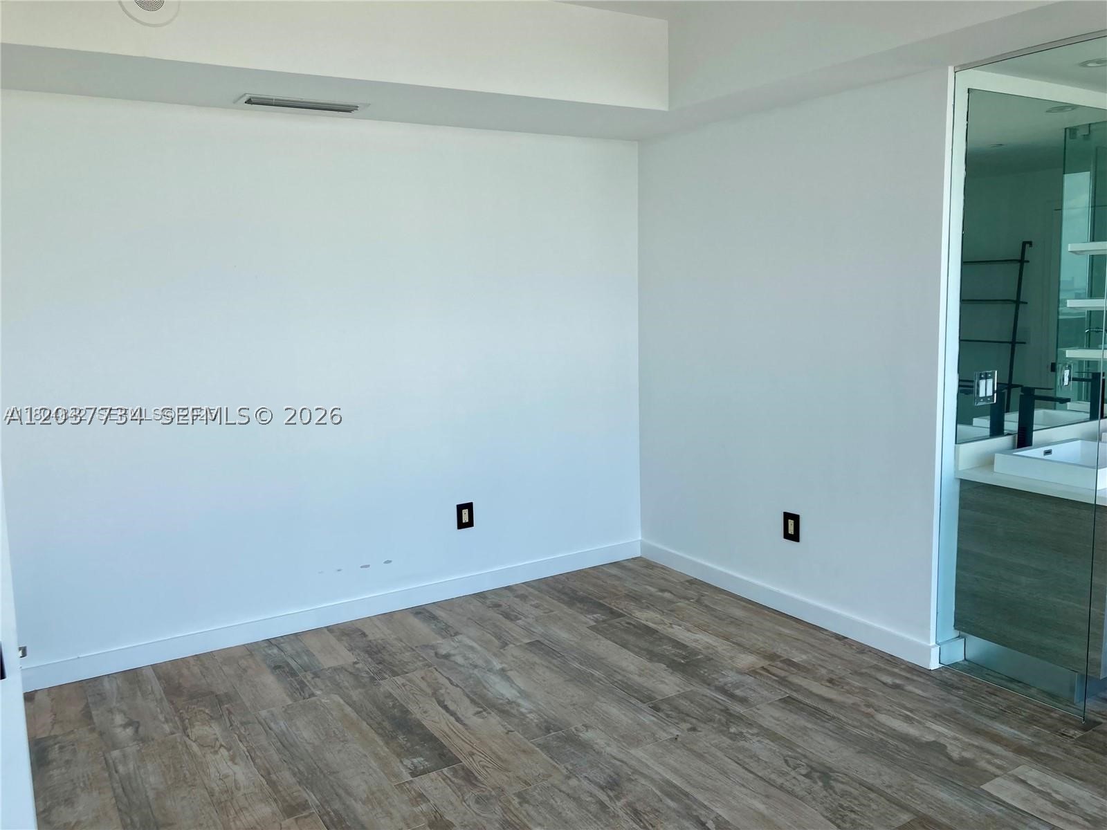 650 NE 32nd St #4408, Miami FL 33137