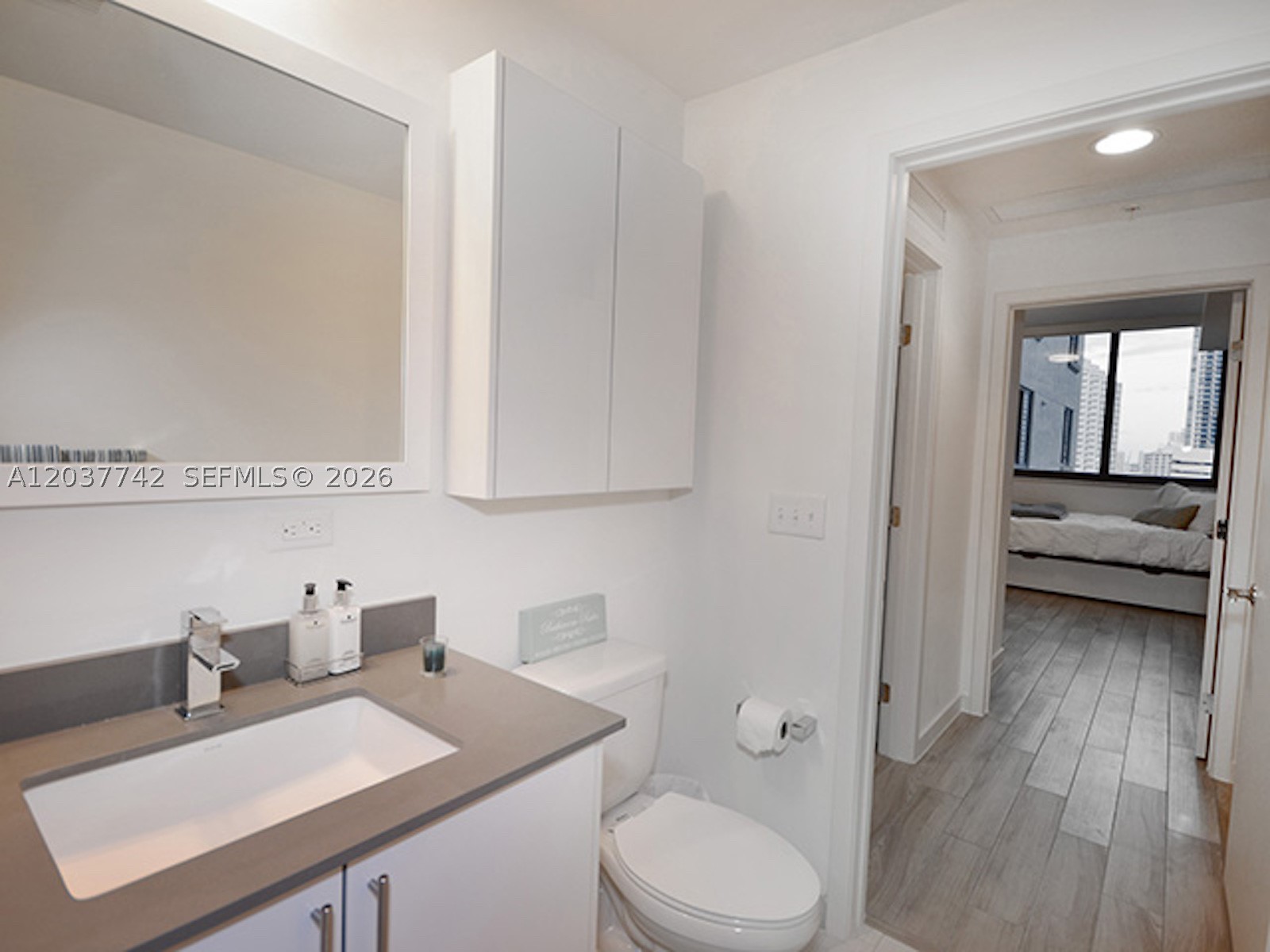 999 SW 1st Ave #1611, Miami FL 33130