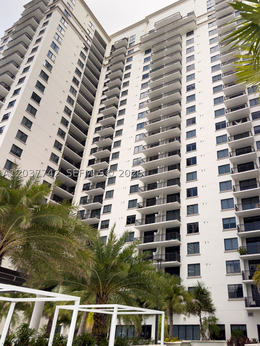 999 SW 1st Ave #1611, Miami FL 33130