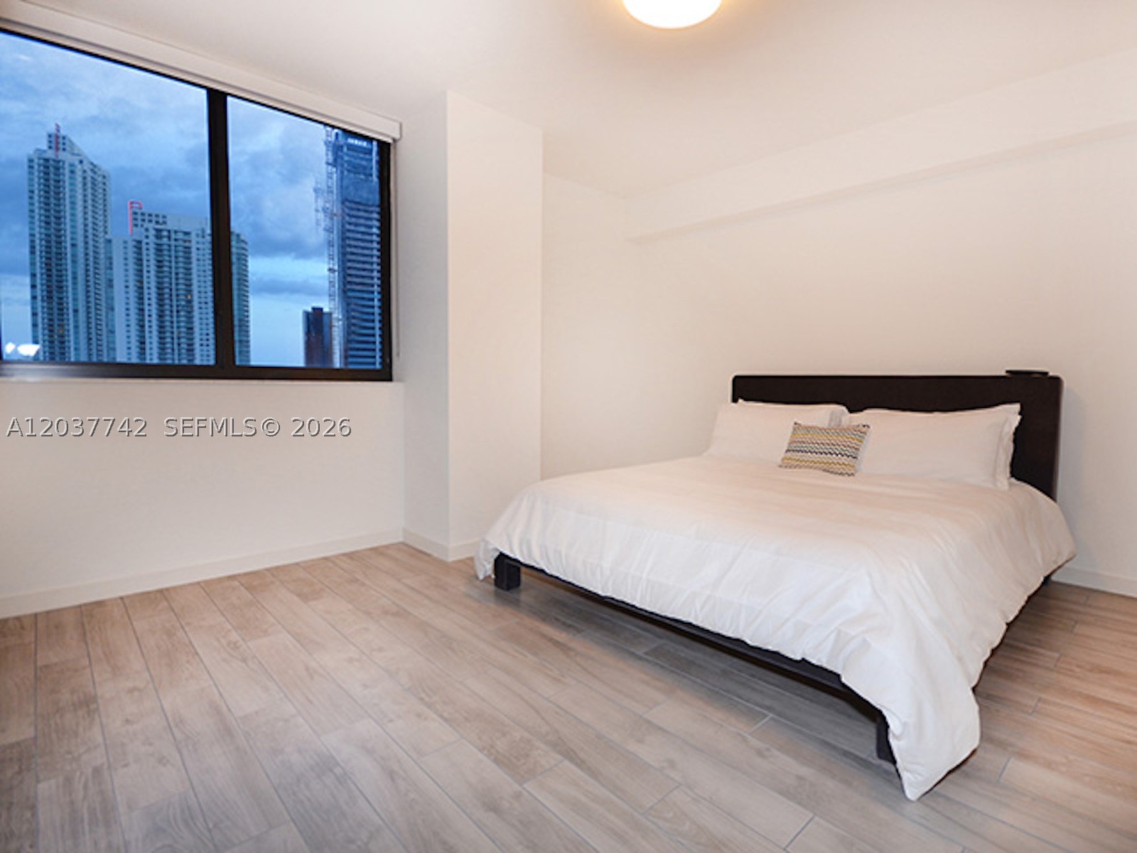 999 SW 1st Ave #1611, Miami FL 33130