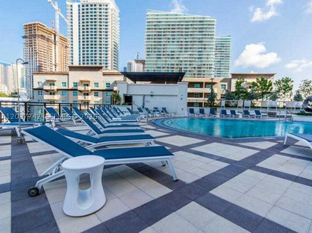 999 SW 1st Ave #1611, Miami FL 33130