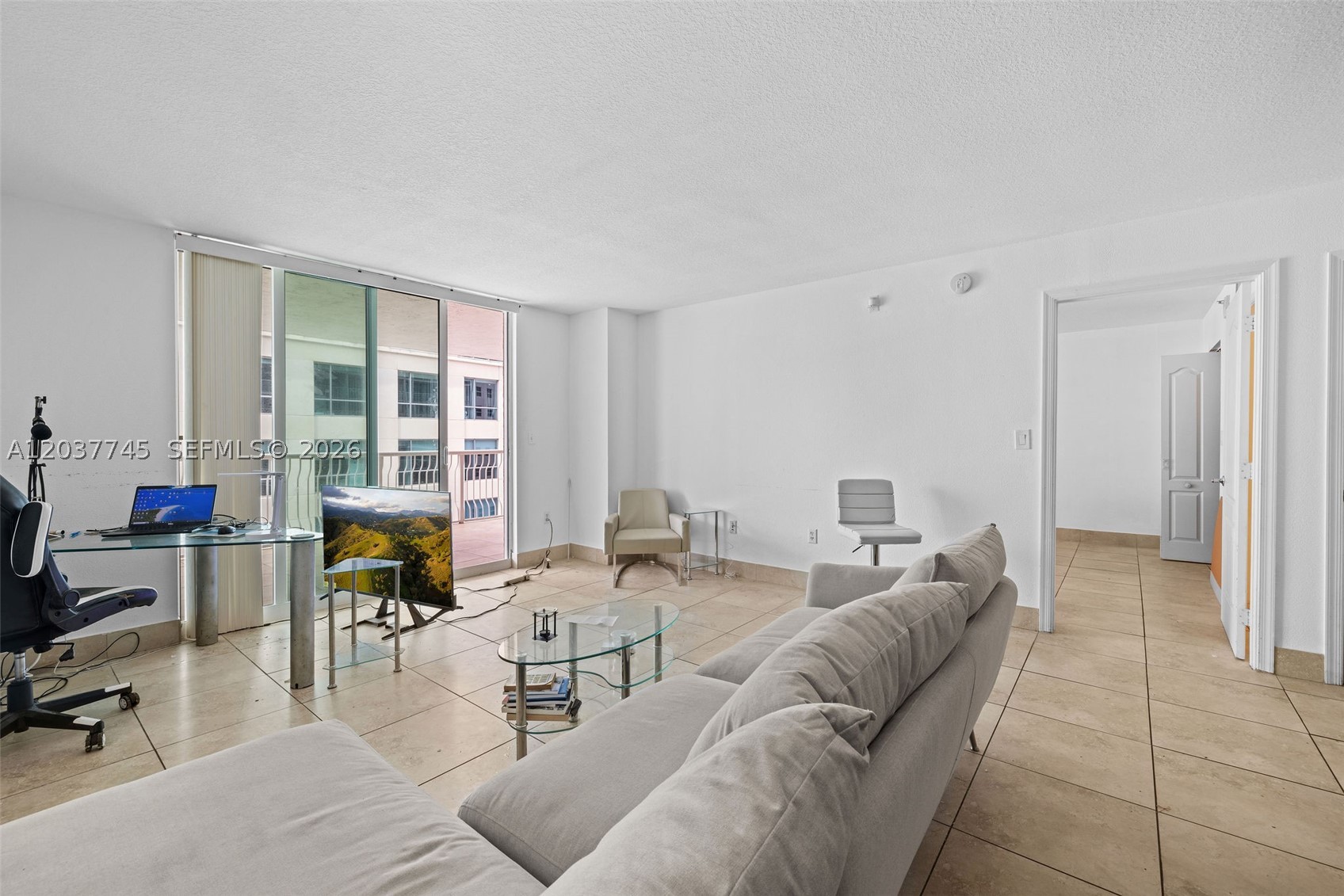 1200 Brickell Bay Dr #3714, Miami FL 33131
