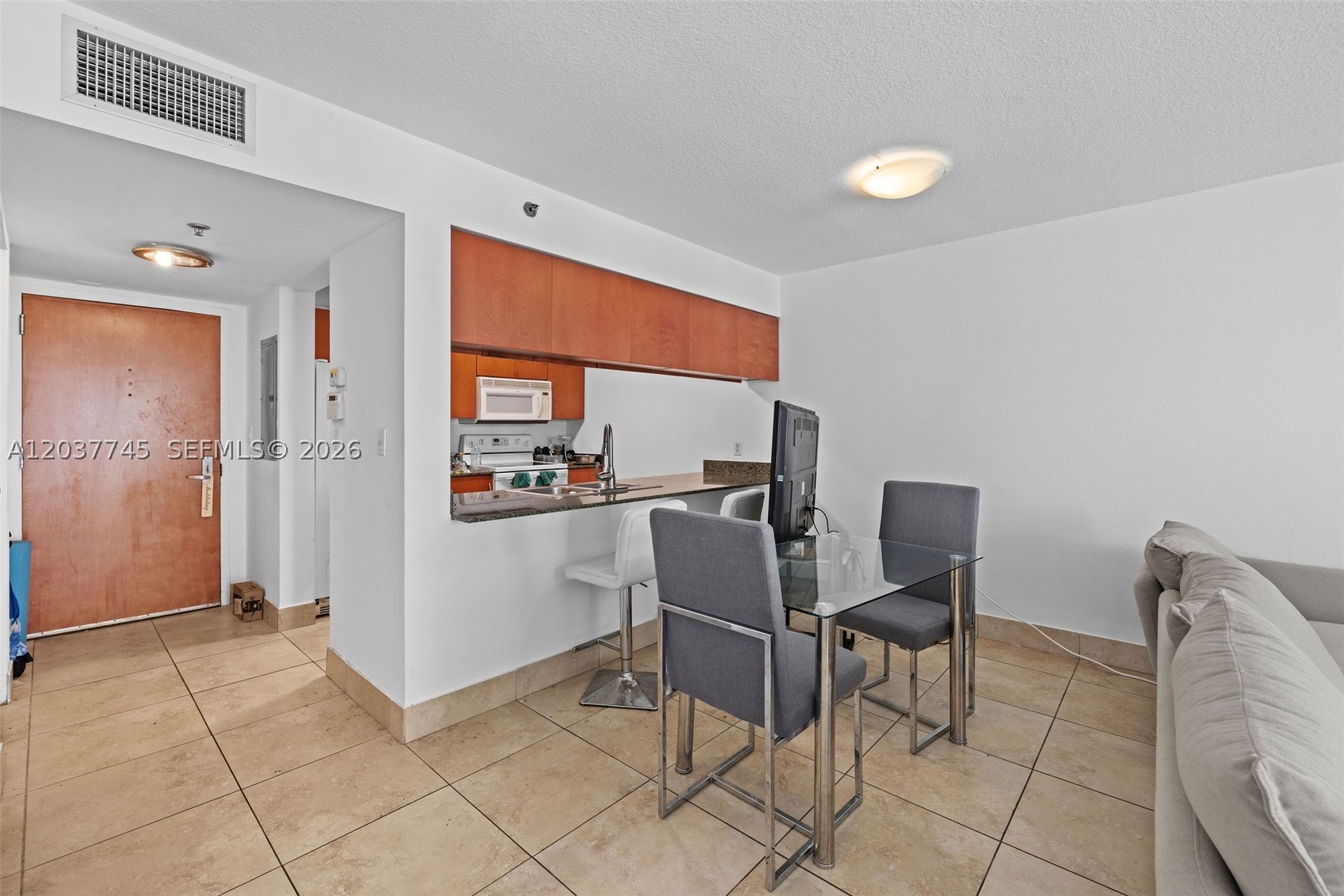 1200 Brickell Bay Dr #3714, Miami FL 33131