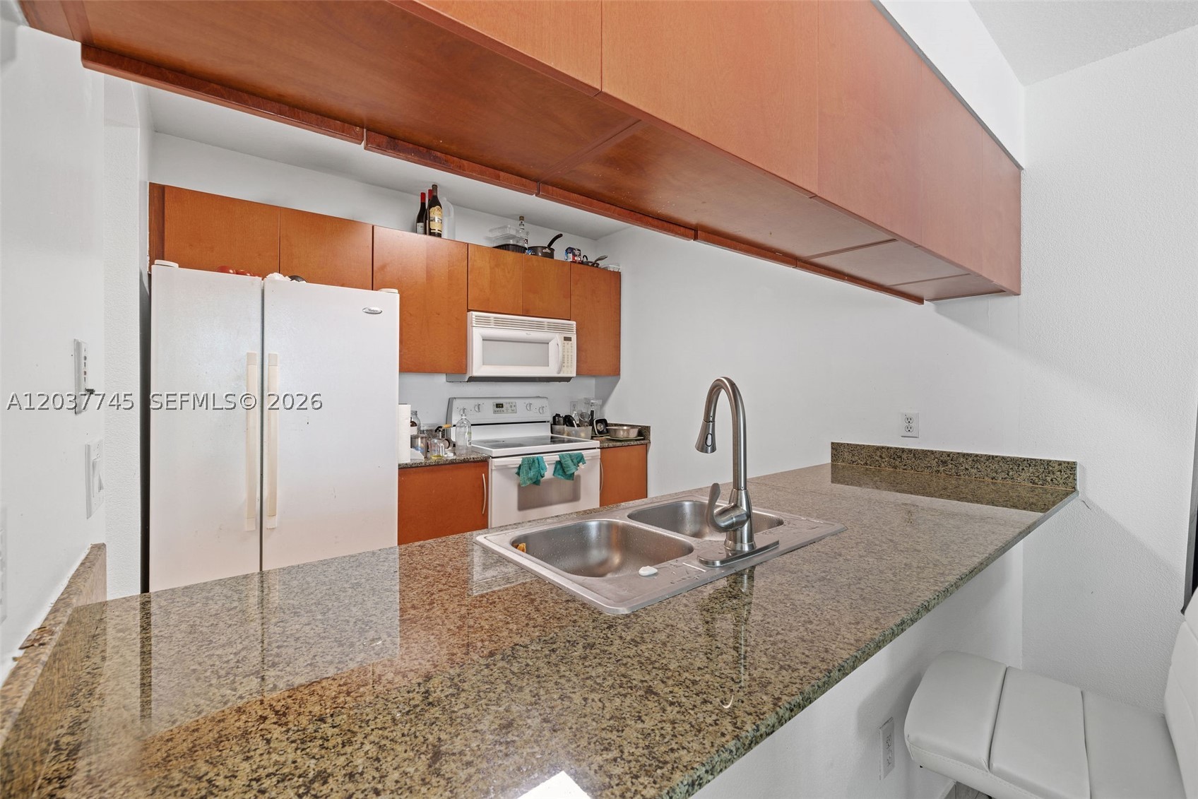 1200 Brickell Bay Dr #3714, Miami FL 33131