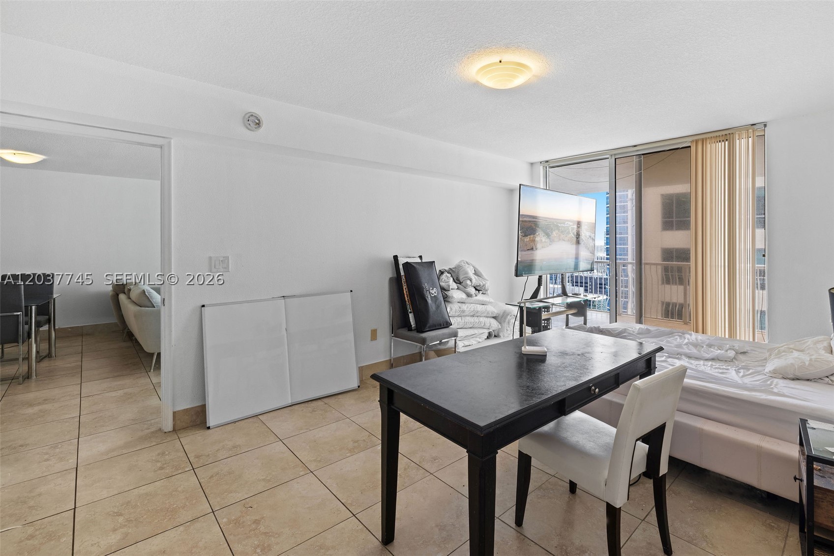 1200 Brickell Bay Dr #3714, Miami FL 33131