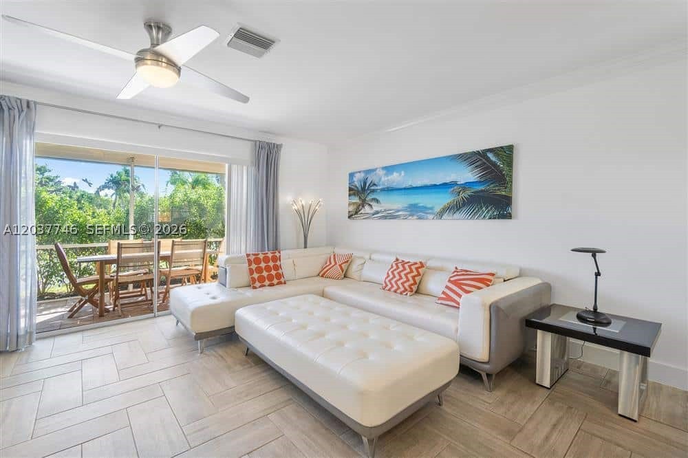 234 Waterside Dr #234, Hypoluxo FL 33462