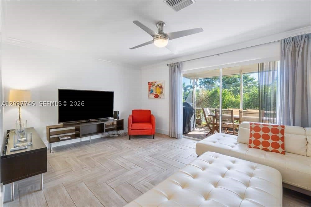 234 Waterside Dr #234, Hypoluxo FL 33462