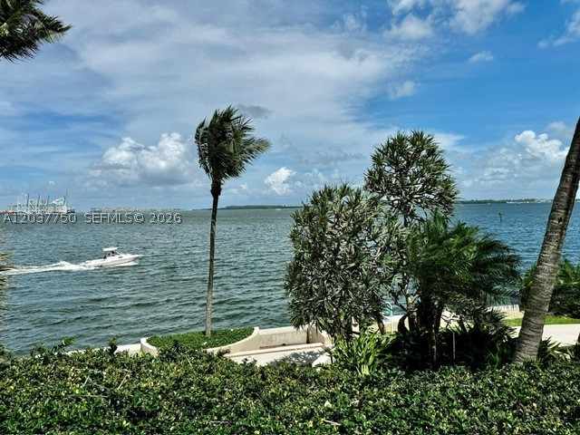 520 Brickell Key Dr #A713, Miami FL 33131