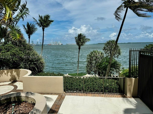 520 Brickell Key Dr #A713, Miami FL 33131