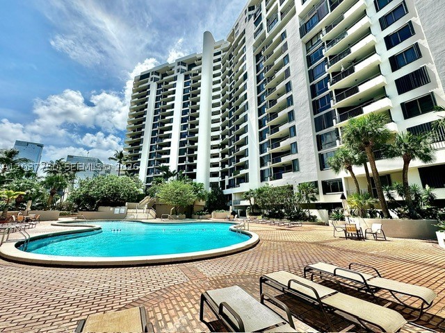 520 Brickell Key Dr #A713, Miami FL 33131