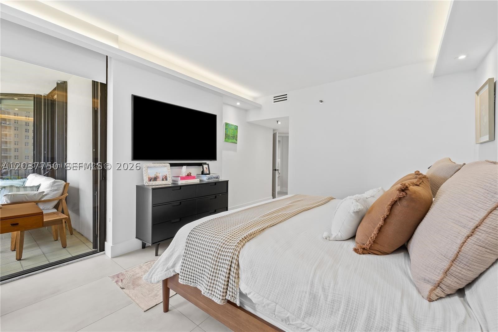 520 Brickell Key Dr #A713, Miami FL 33131