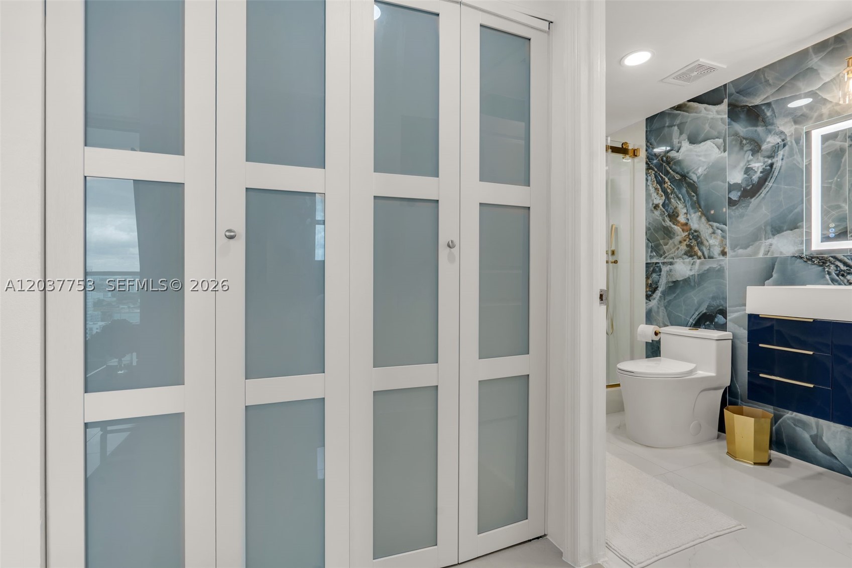 1250 S Miami Ave #2305, Miami FL 33130