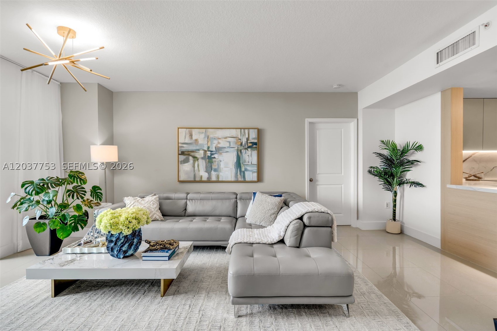 1250 S Miami Ave #2305, Miami FL 33130