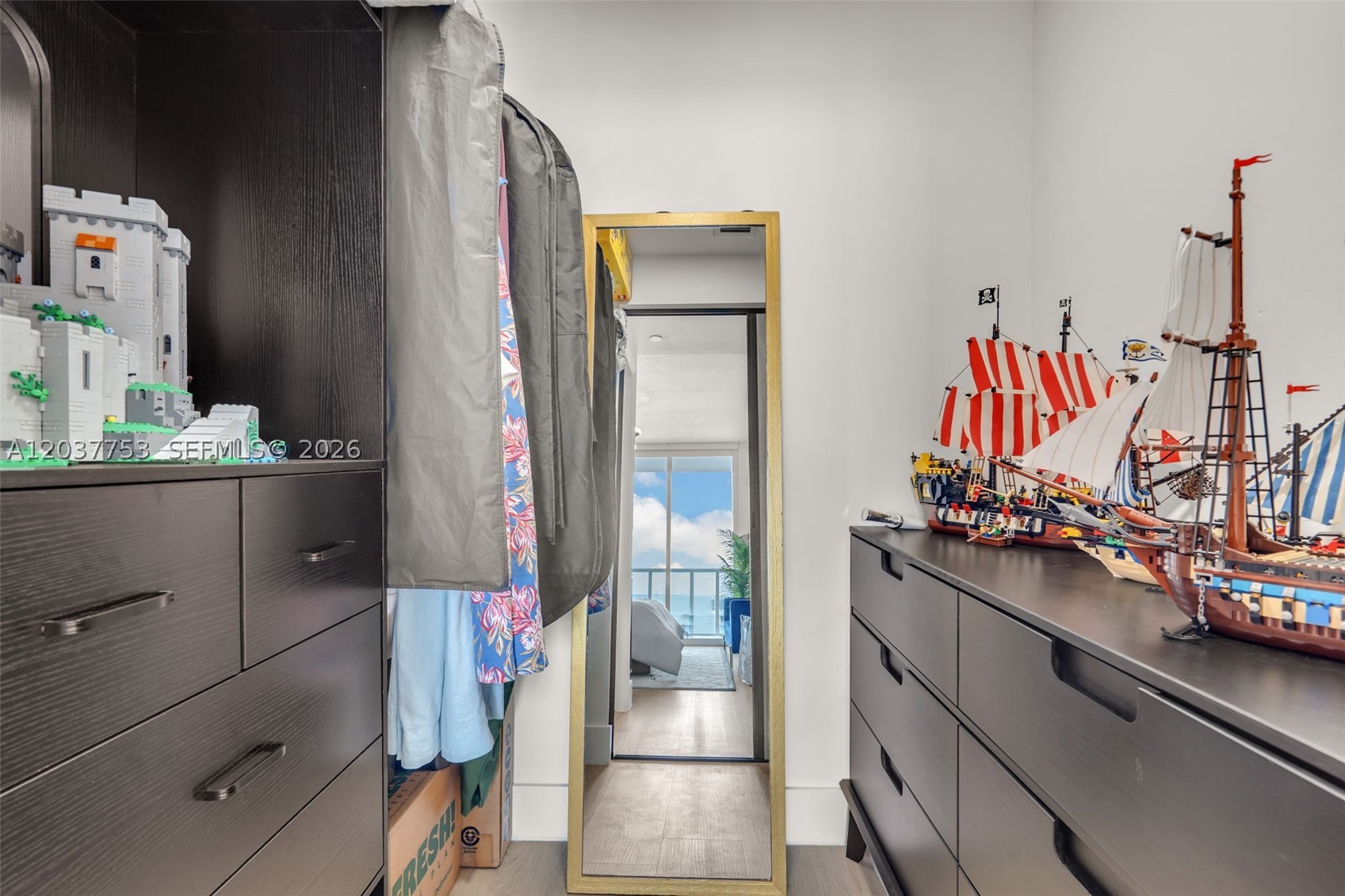 1250 S Miami Ave #2305, Miami FL 33130