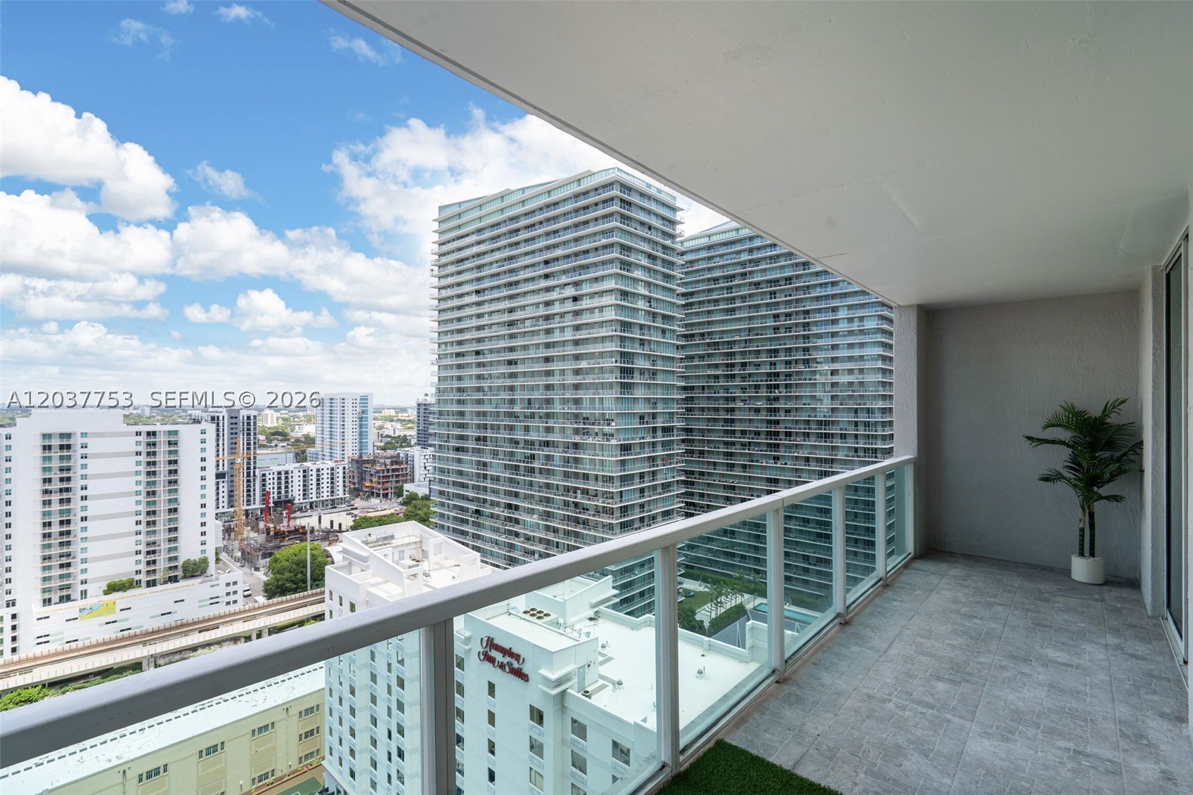 1250 S Miami Ave #2305, Miami FL 33130