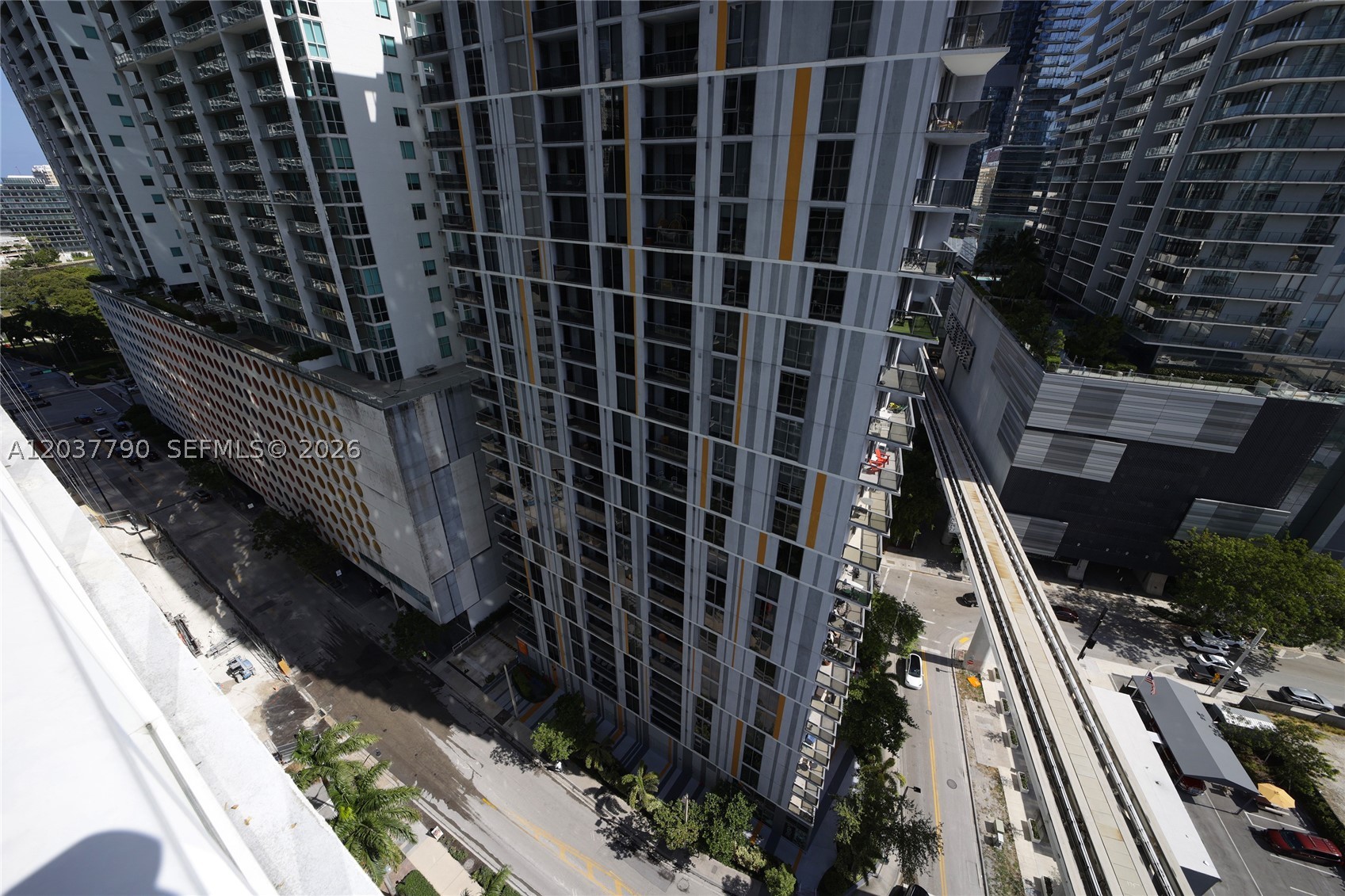 41 SE 5th St #1116, Miami FL 33131