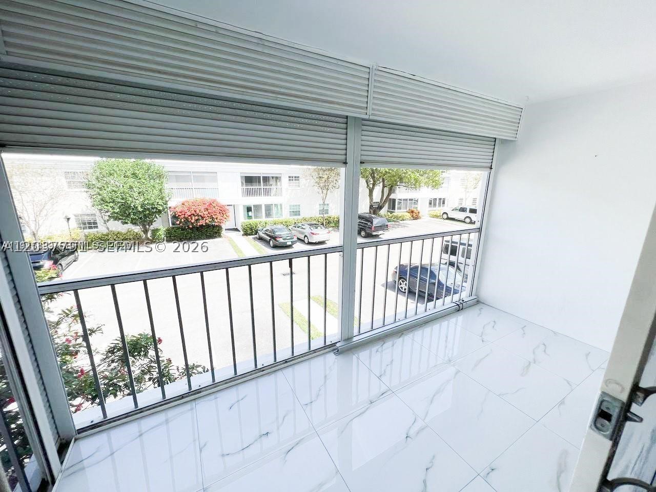 6395 Bay Club Dr #4, Fort Lauderdale FL 33308