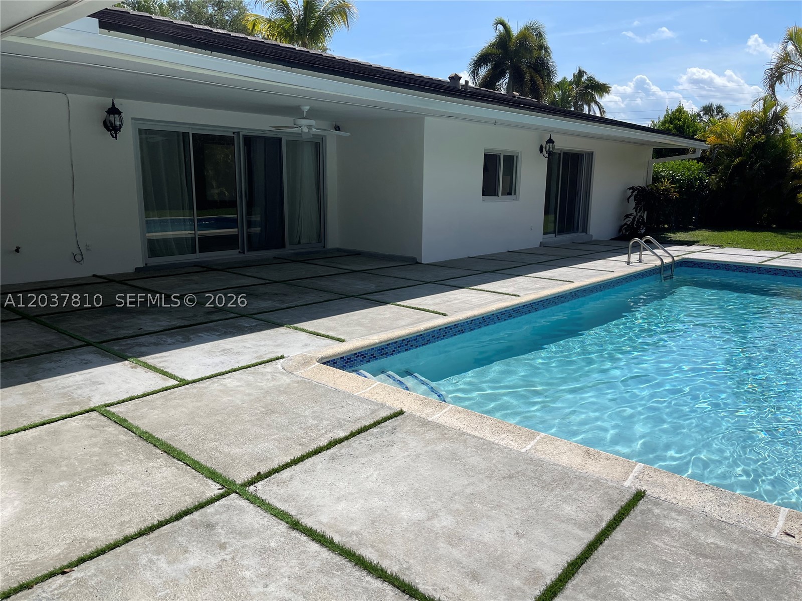7361 SW 117th Ter, Pinecrest FL 33156