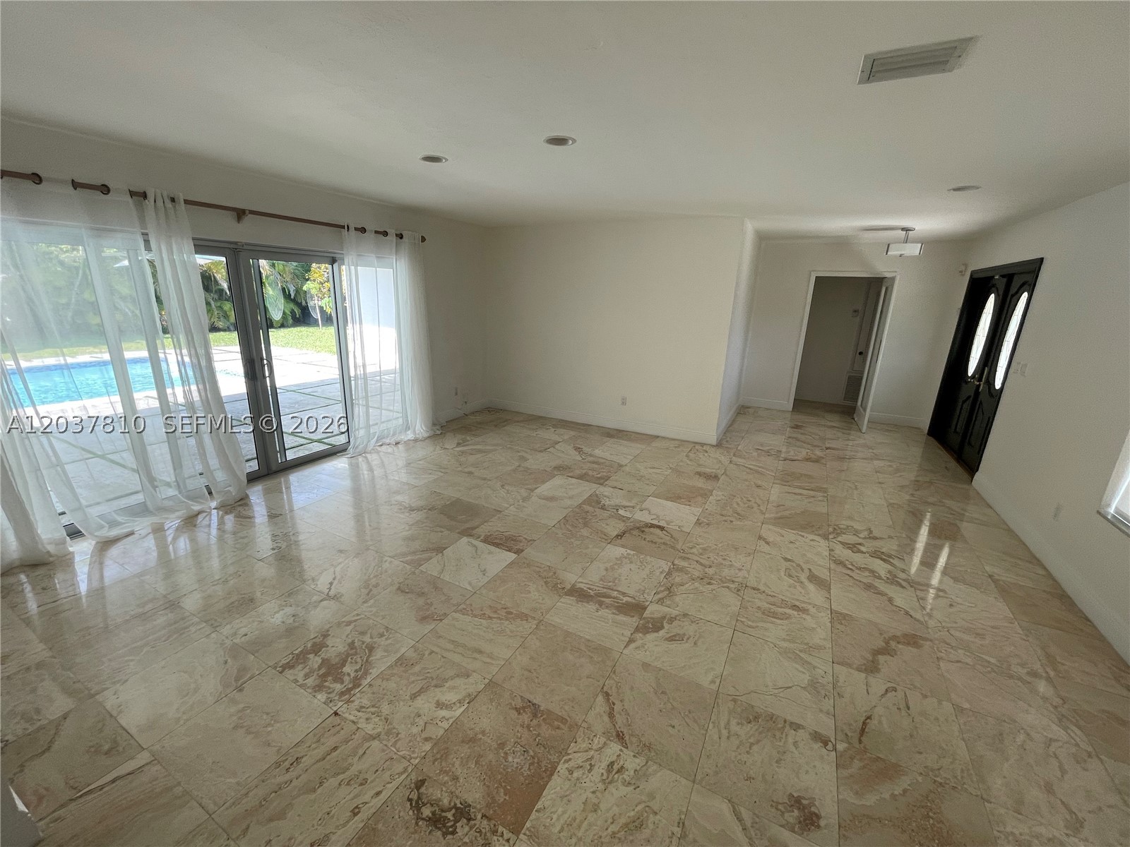 7361 SW 117th Ter, Pinecrest FL 33156