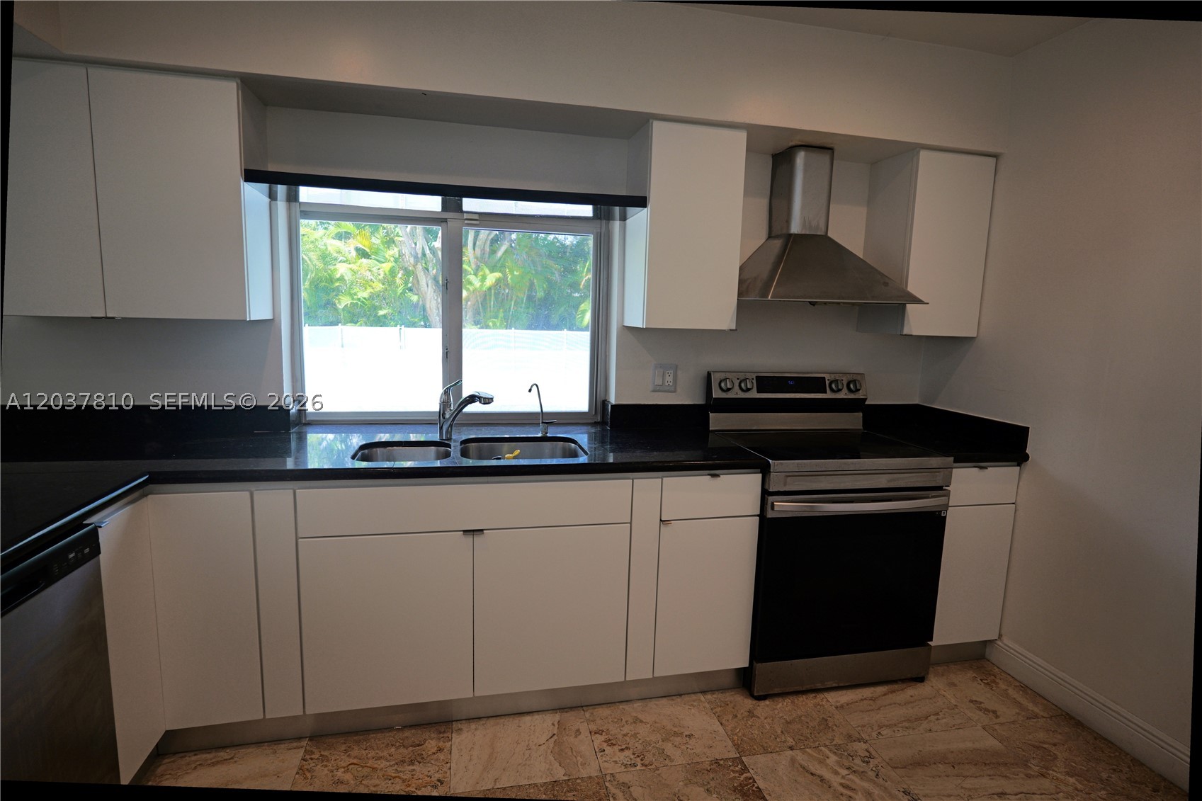 7361 SW 117th Ter, Pinecrest FL 33156
