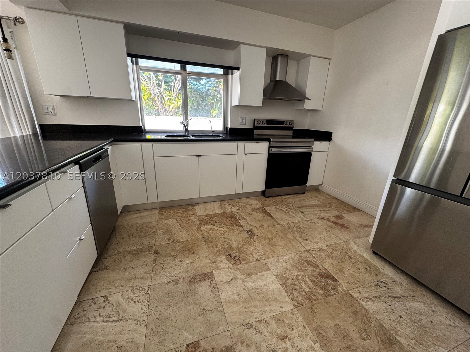 7361 SW 117th Ter, Pinecrest FL 33156