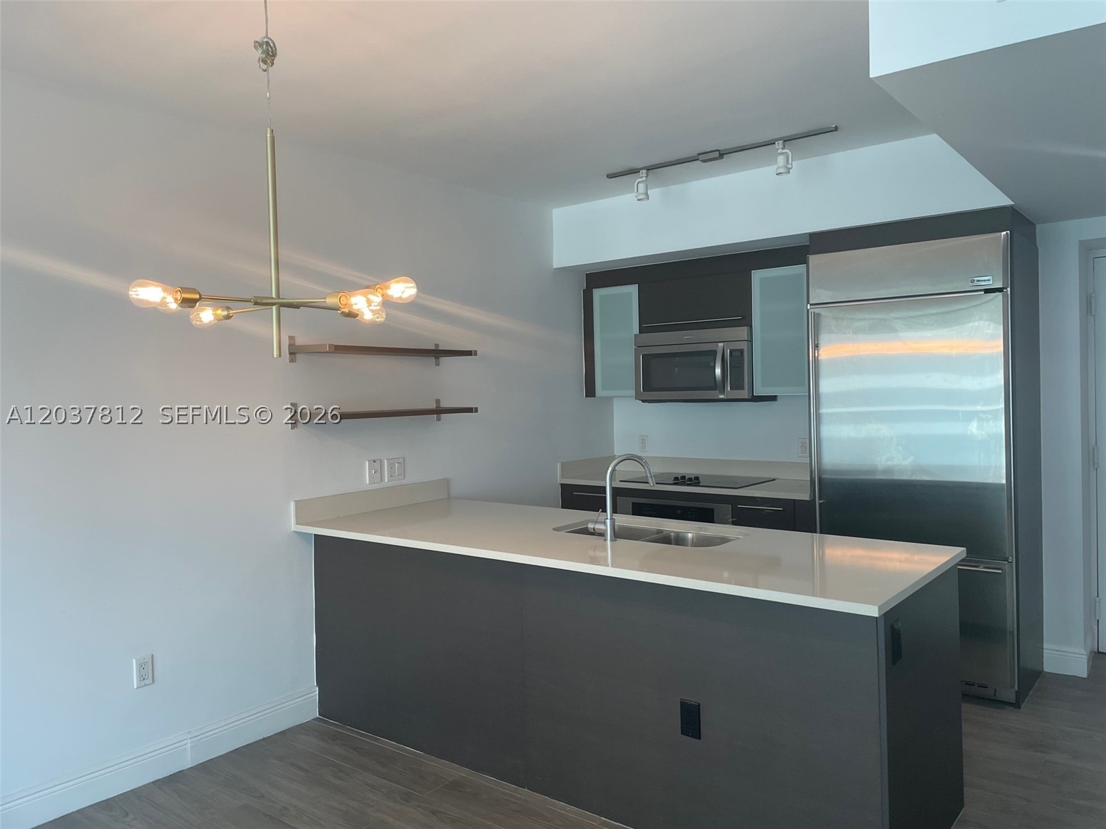 500 Brickell Ave #1906, Miami FL 33131