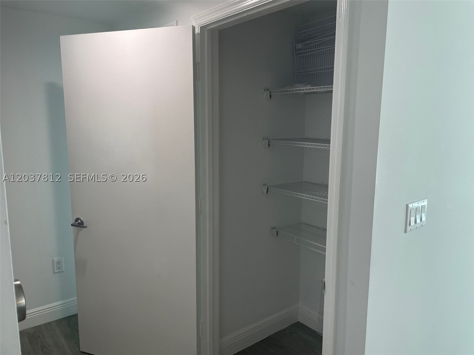 500 Brickell Ave #1906, Miami FL 33131
