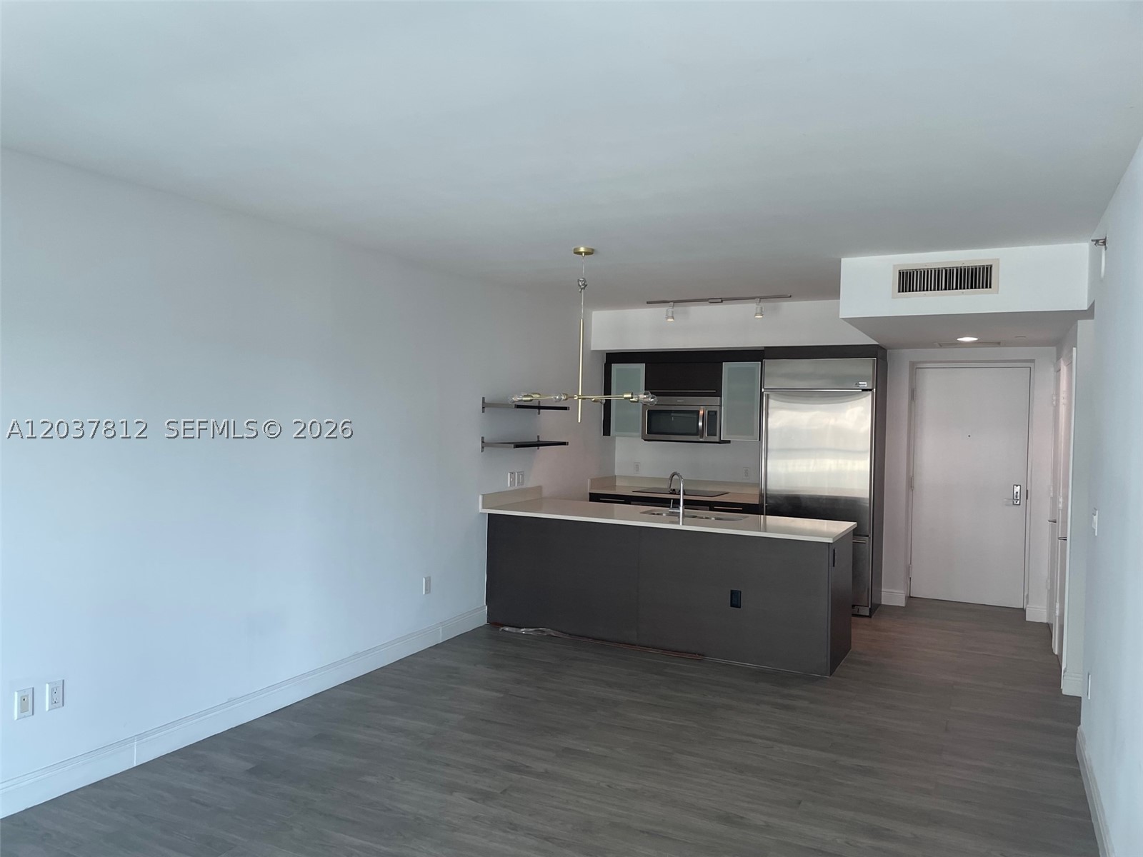 500 Brickell Ave #1906, Miami FL 33131