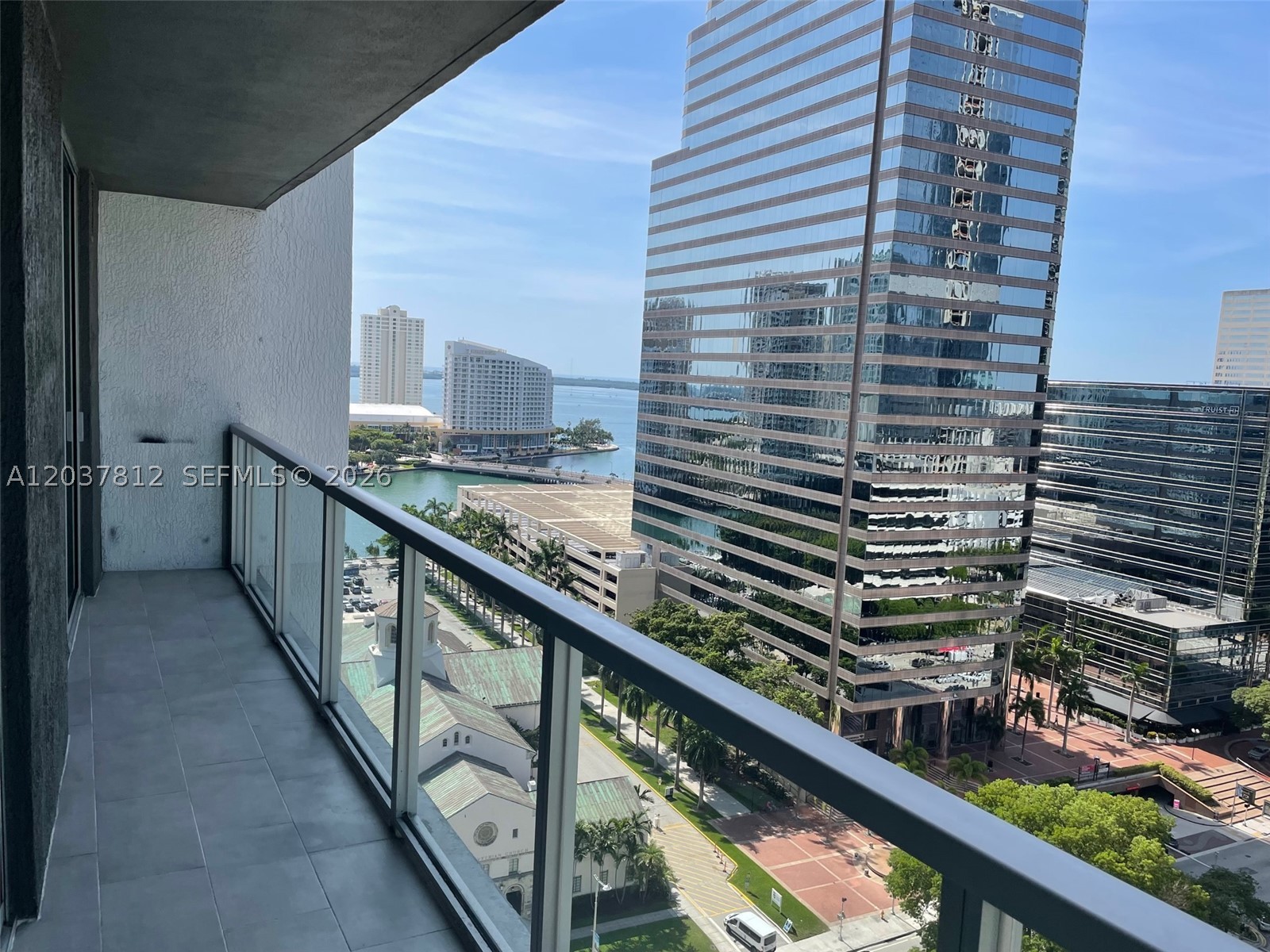 500 Brickell Ave #1906, Miami FL 33131