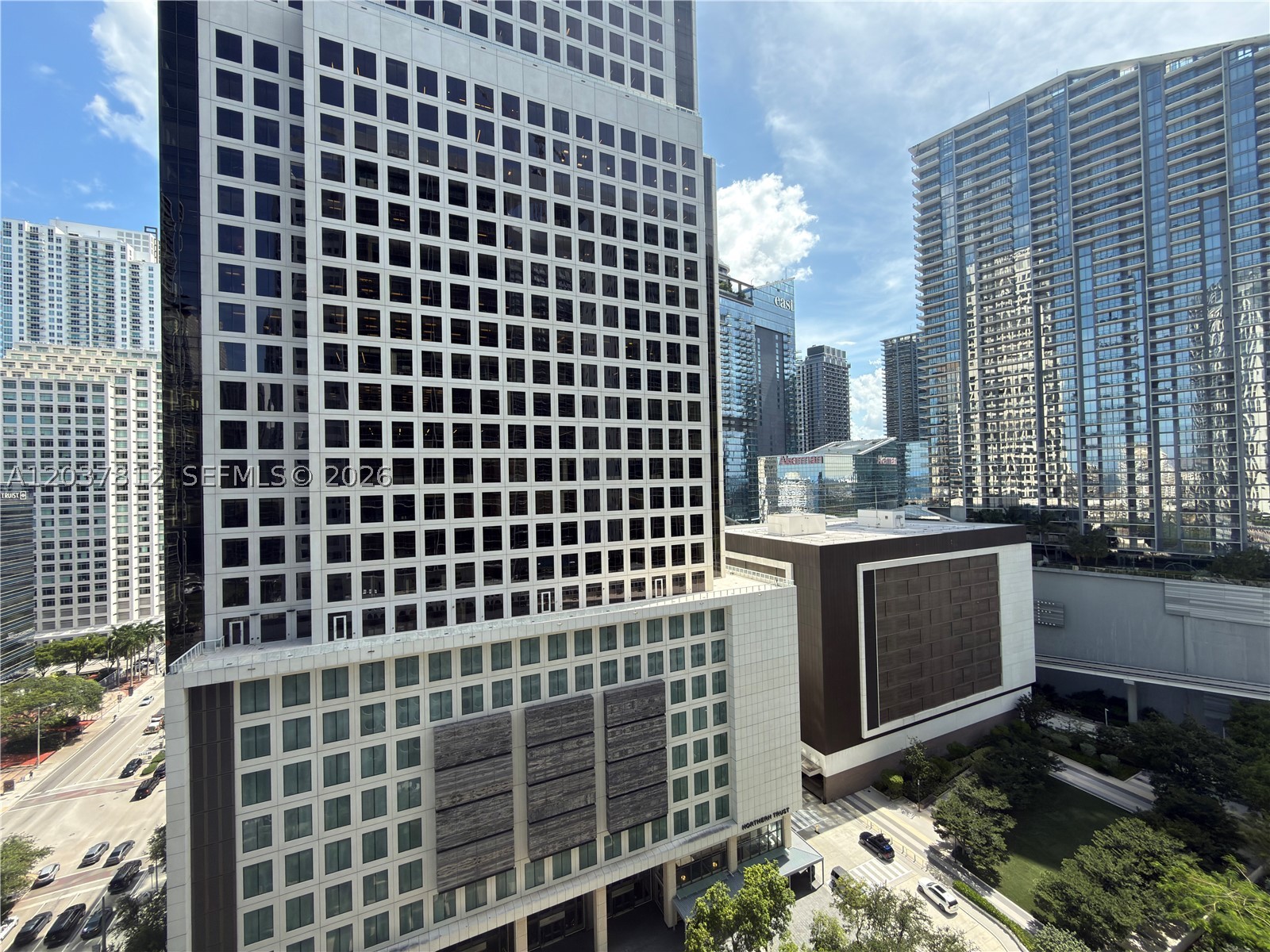 500 Brickell Ave #1906, Miami FL 33131
