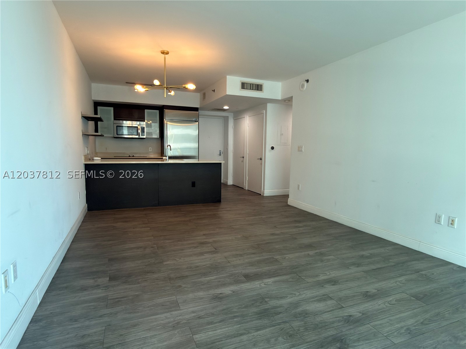 500 Brickell Ave #1906, Miami FL 33131