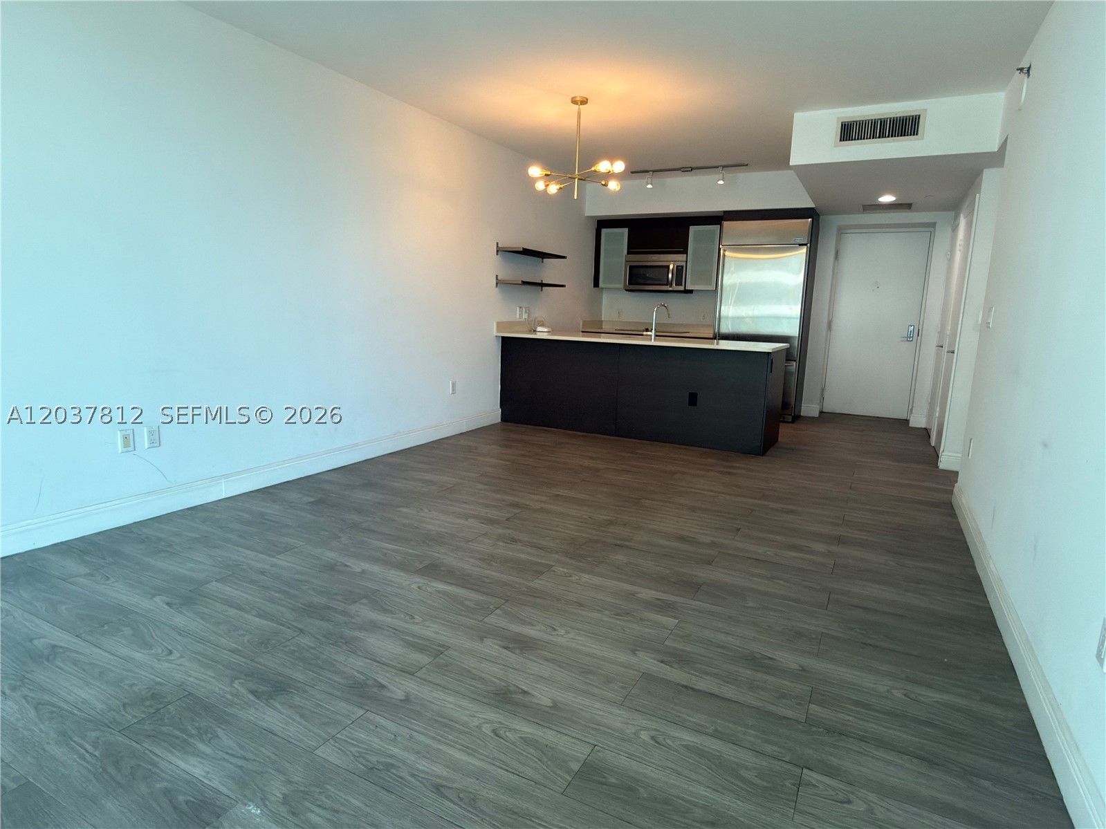 500 Brickell Ave #1906, Miami FL 33131