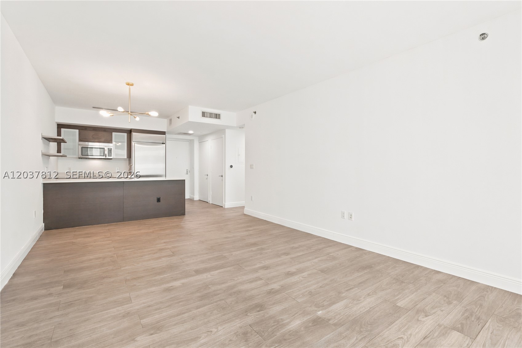 500 Brickell Av #1906, Miami FL 33131