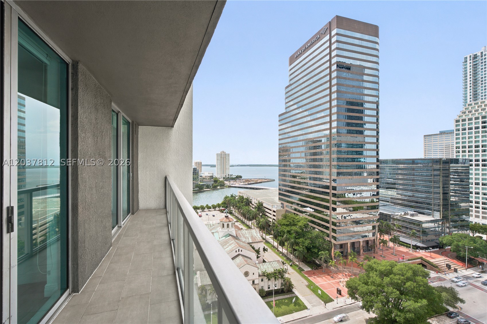 500 Brickell Av #1906, Miami FL 33131