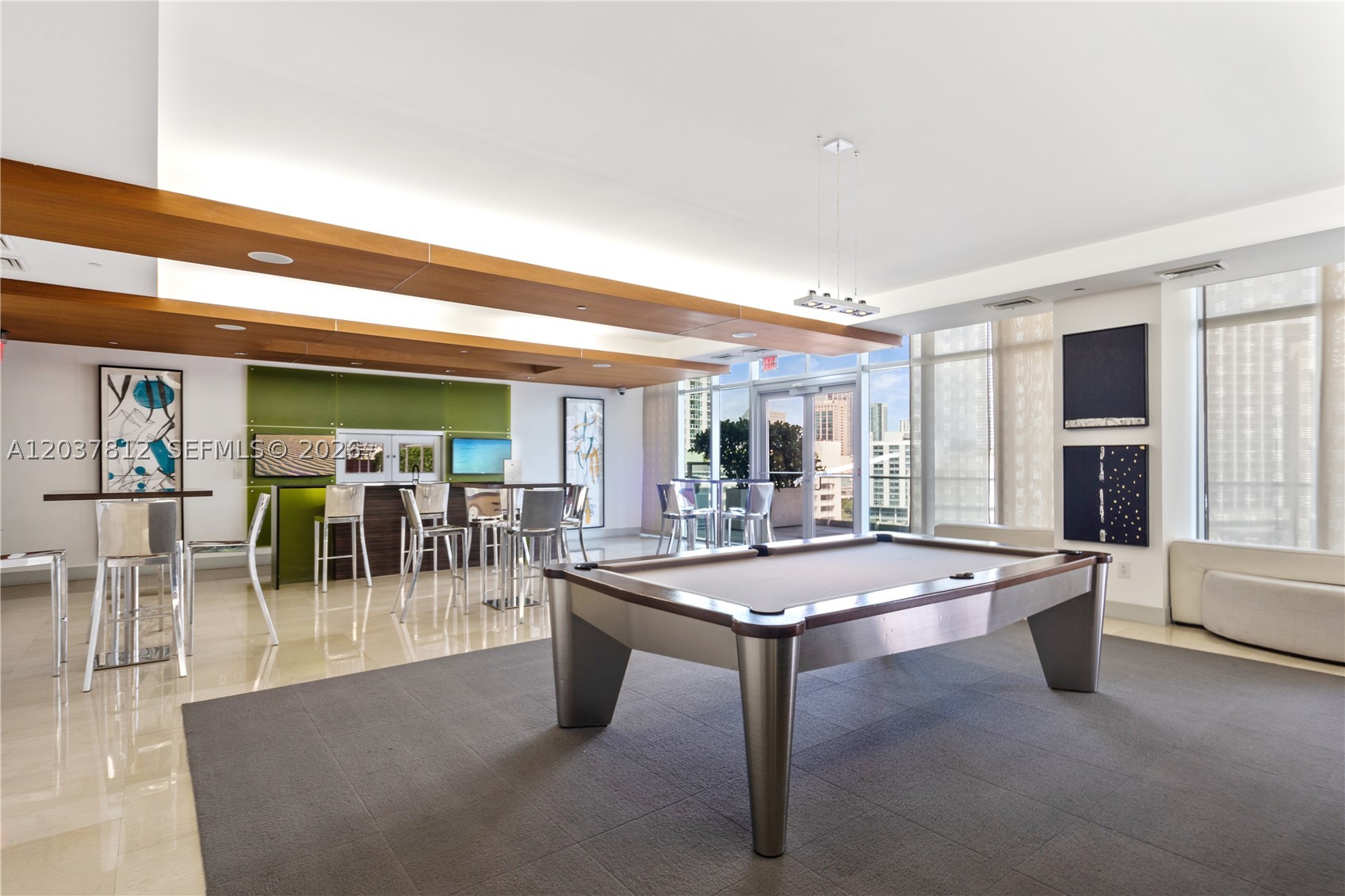 500 Brickell Av #1906, Miami FL 33131