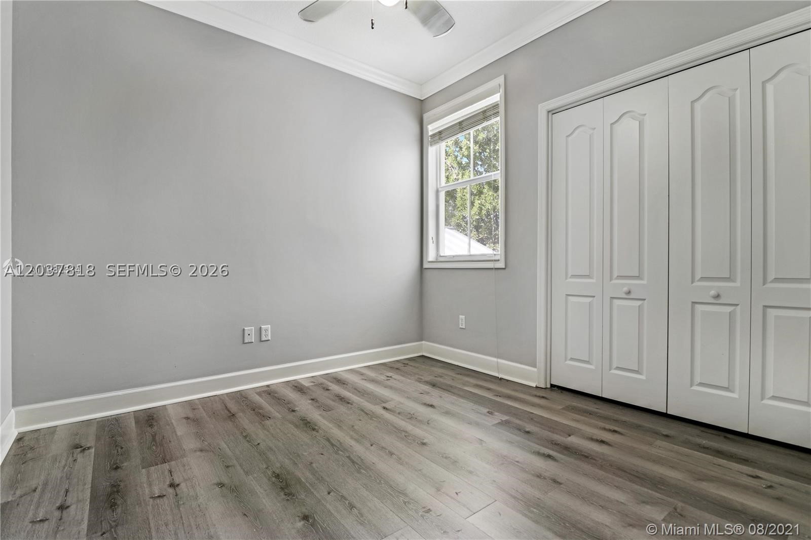 7594 SW 102nd St #200, Pinecrest FL 33156